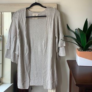 silver metallic cardigan sweater (O/S)✨